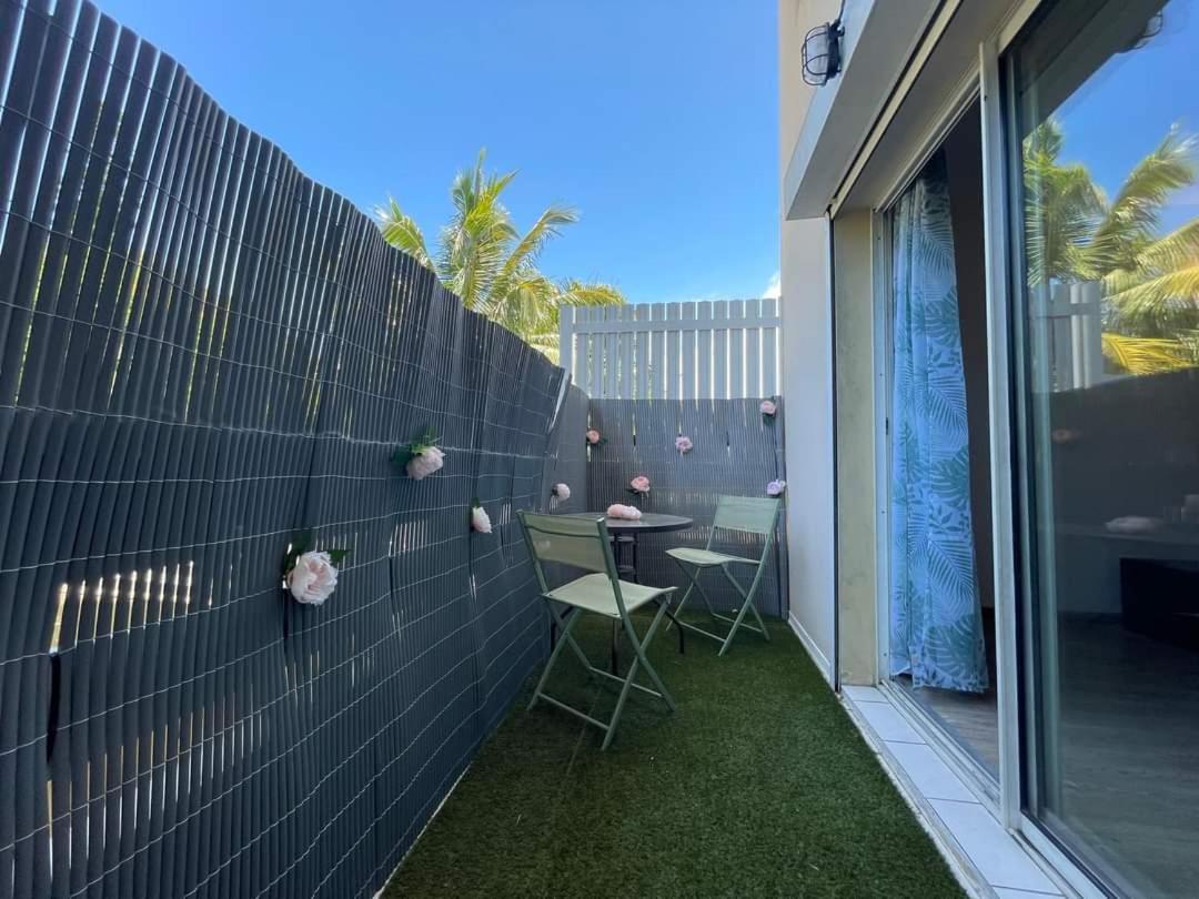 Appartement Cosy En Duplex Avec Jardin Et Cuisine A Trianon Noumea Exterior foto